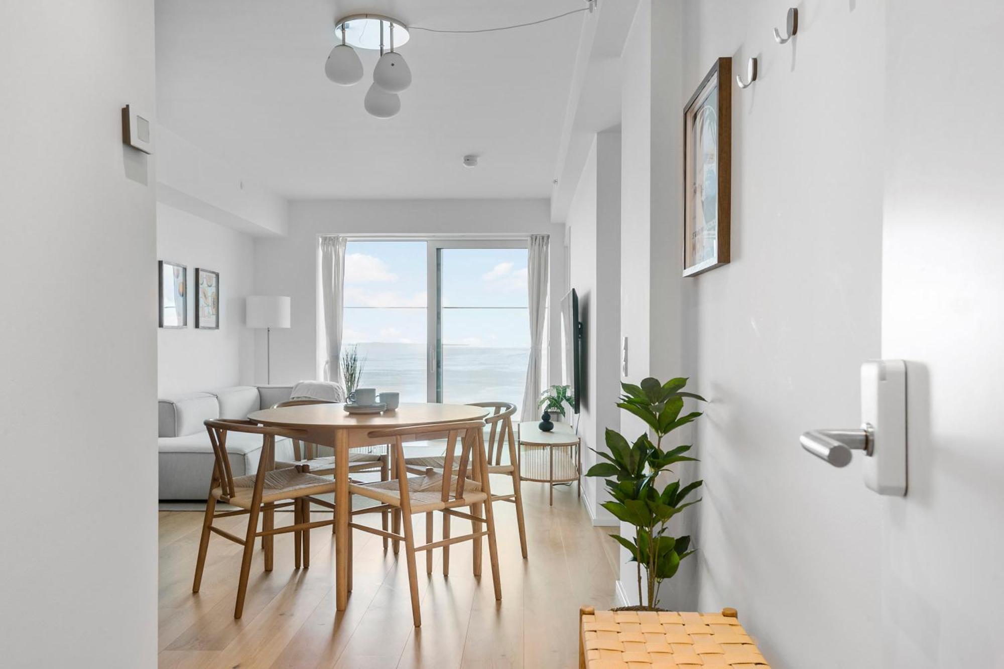Apartamento Endless Ocean Views With Private Balcony Århus Exterior foto